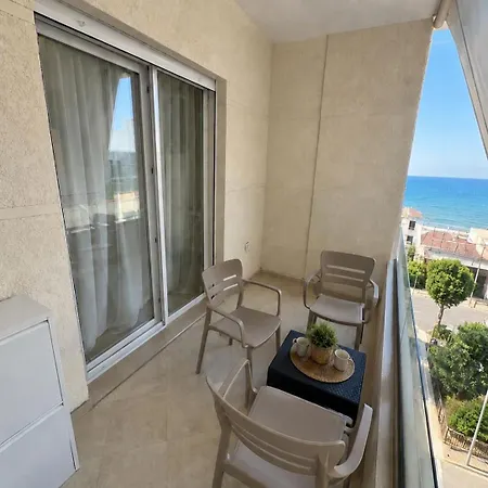 Zai Balcony *